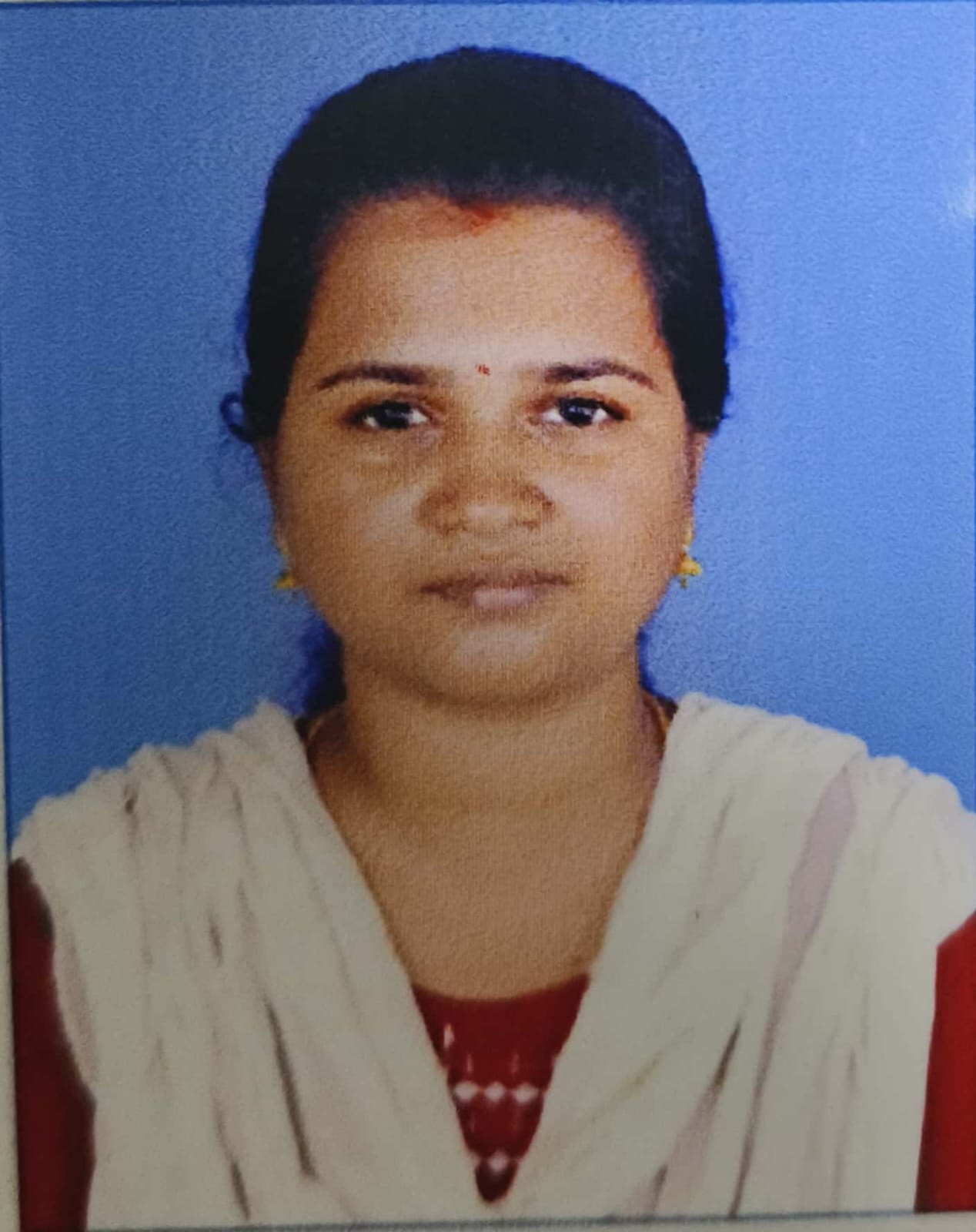 JANANI  M